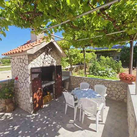 Apartman Mario Murter